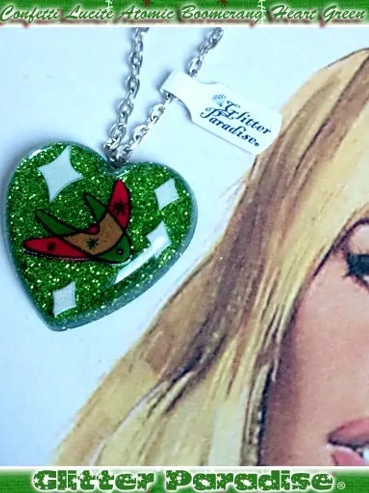 Confetti Lucite Atomic Boomerang Green - Necklace - Confetti Lucite - Retro - Mid-Century Modern - Heart Necklace - Glitter Paradise®