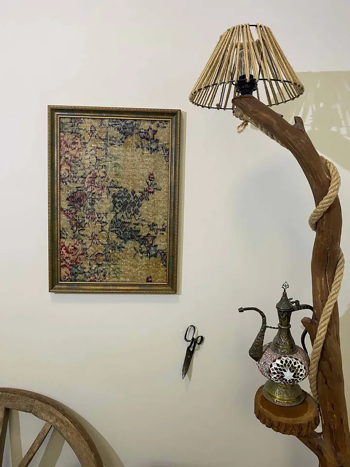 Exquisite Vintage Wall Kilim Art - Unique Hand-Woven Woolen Masterpiece for Home Decor - 50x70 cm