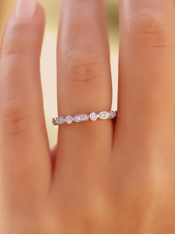 DAINTY WEDDING RING | Custom Diamond Modern Wedding Ring | Minimalist Women Wedding Band | Unique Gift For Her | 14k Gold Jewelry