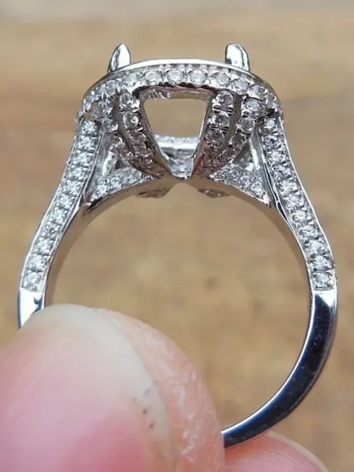 Oval Shape 8x10MM in 14K White Gold Semi Mount Ring For Women / Diamond Ring