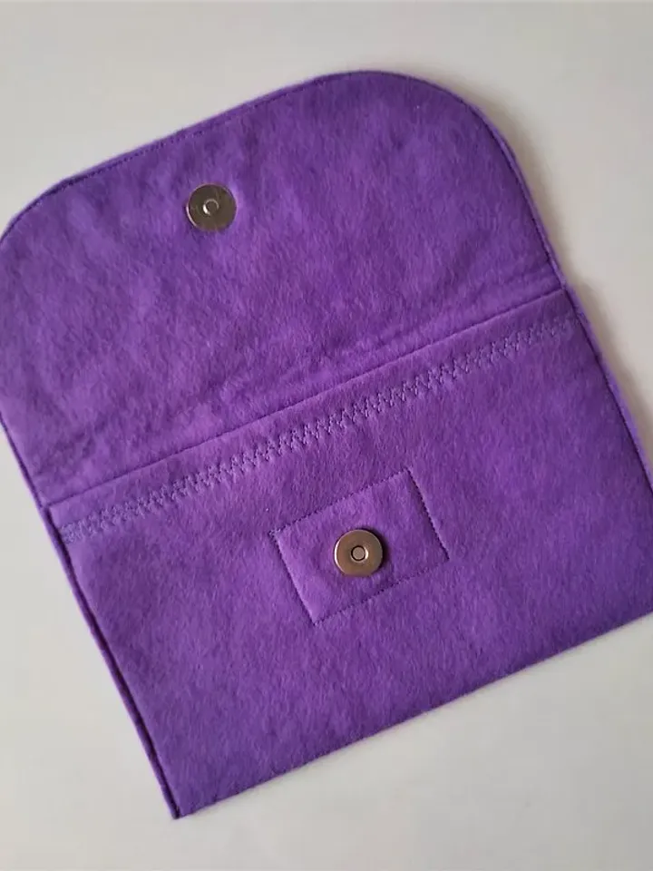 手拿包 Felt clutch cosmetic bag with pink butterflies small bag handbag
