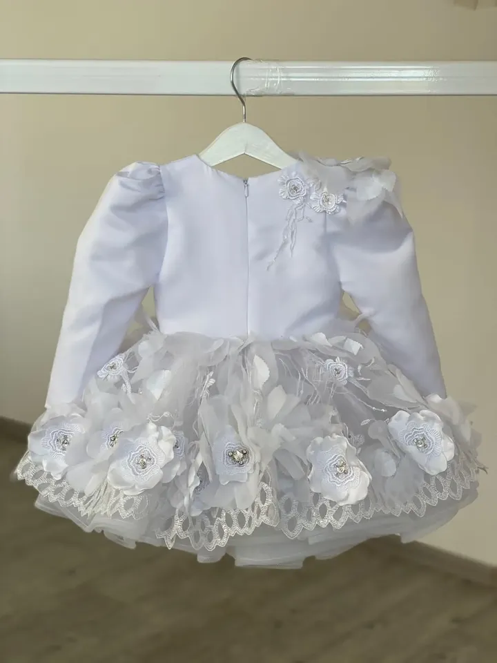 White dress with 3d flowers, rhinestones, sparkles, shoes with pearls and headband. First birthday outfit for girl. Dress, headband,panties