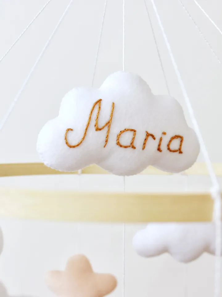 Owl baby mobile. Woodland nursery mobile neutral. Felt nursery decor. Woodland baby shower gift
