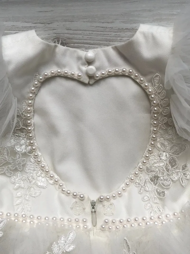 Ivory dress with lace, headband and shoes for girl. First birthday outfit for girl. Baptism outfit. Christening gown. Flower girl dress.