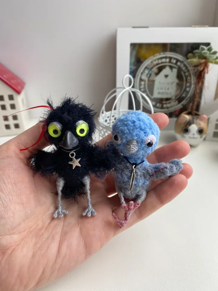 Miniature crochet pigeon funny gift for best friends , small gift