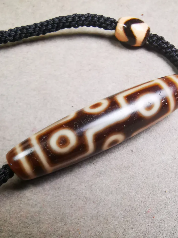 Gandhanra Antique Tibetan Dzi Bead Necklace,Nine Eyed Dzi (30 Years Old) + Tiget Tooth Bead, Attract Wealth and Good Luck