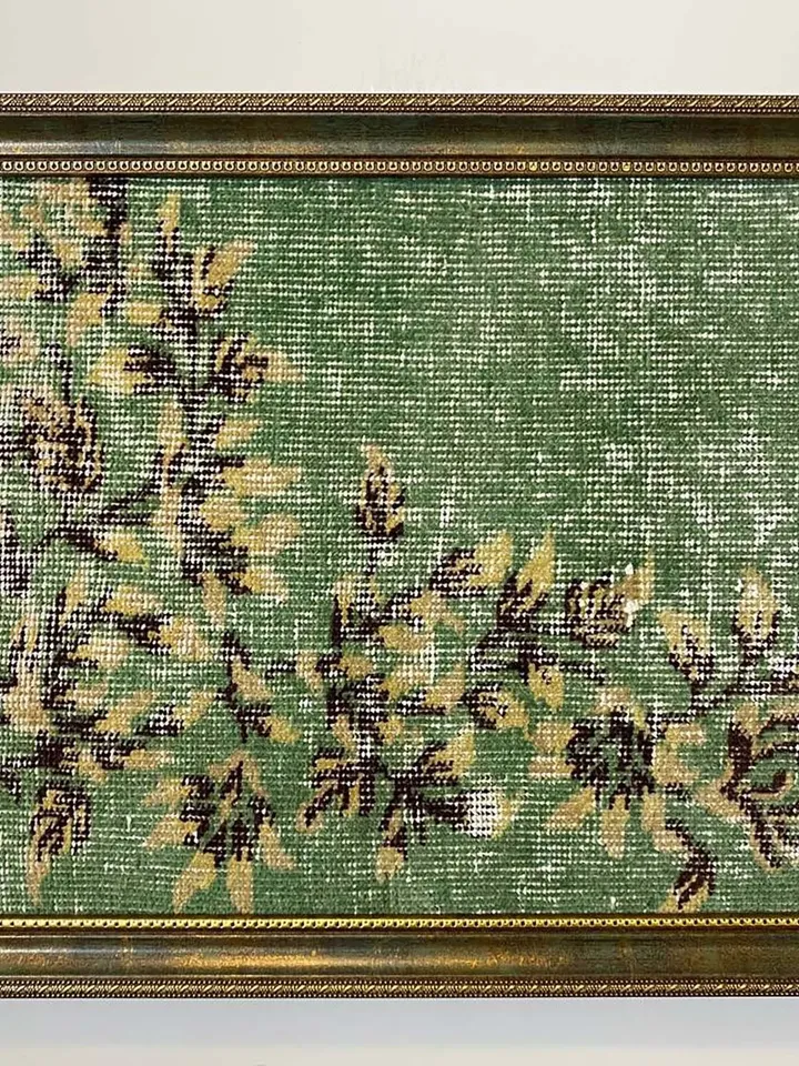 Exquisite Vintage Wall Kilim Art - Unique Hand-Woven Woolen Masterpiece for Home Decor - 50x70 cm