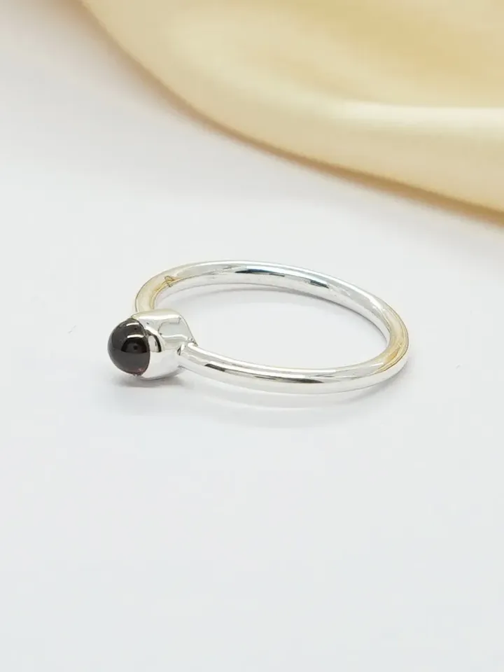 Natural Red Garnet Ring, 925 Sterling Silver, Simple Garnet Ring, Dainty Ring, Garnet Jewelry, Minimalist Ring, Midi Ring, Stacking Ring