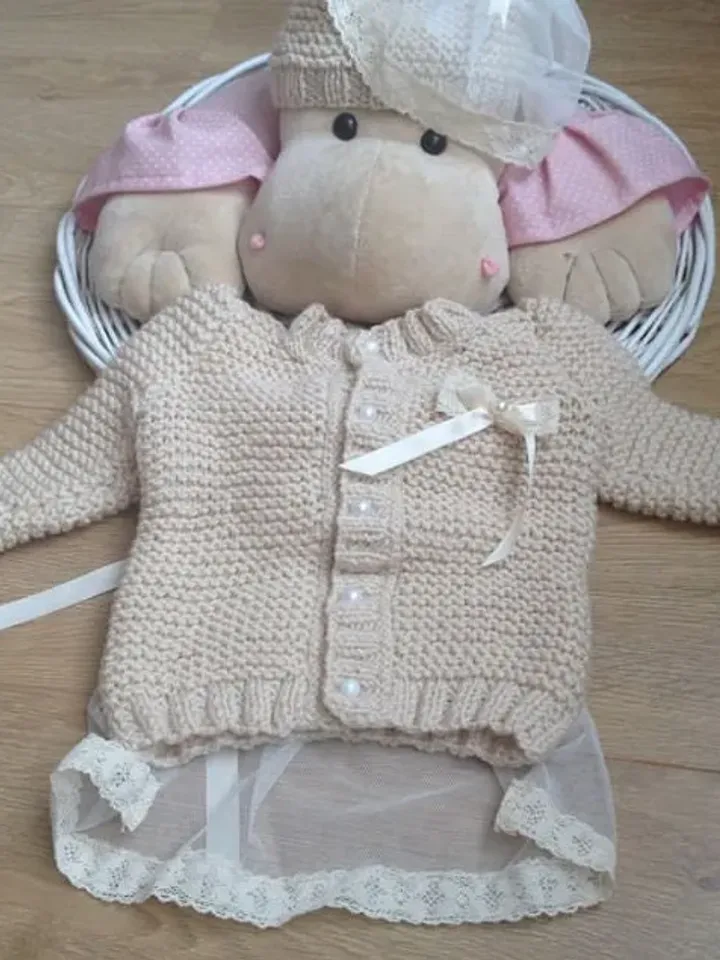 Jacket and a hat for little girl. Clothing set for girl. Hand made knit jacket with bows. Sweater with tape. Knitting hat for girl.
