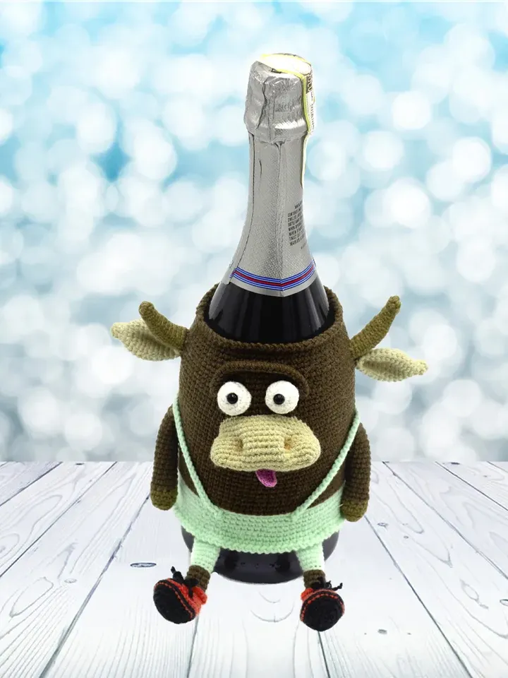Champagne bottle cover, bull bottle cover, cute Christmas decor, gift for Christmas, anniversary, Birthday, Fathers day