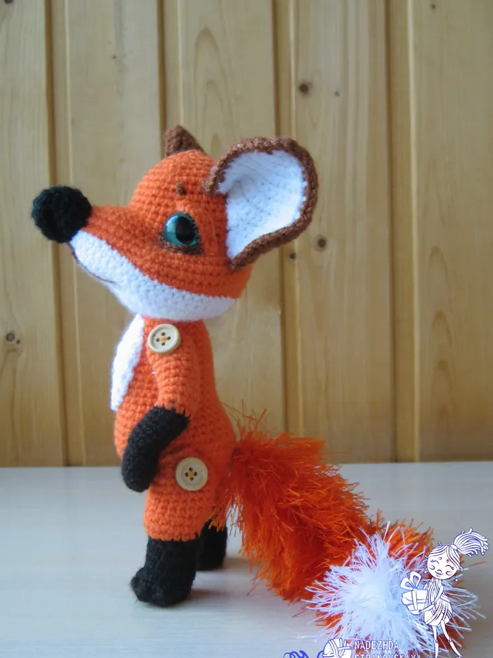 TUTORIAL: Foxy Charlotte crochet pattern*