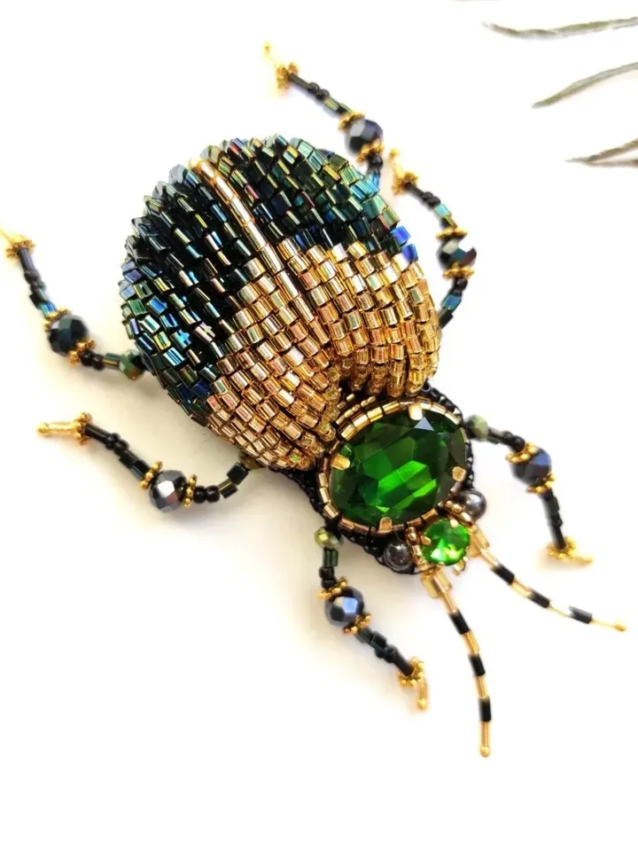 Beaded insect brooch, insect pin, mooth brooch, butterfly brooch, bug pin, bee brooch, bug brooch, insects, madam toto