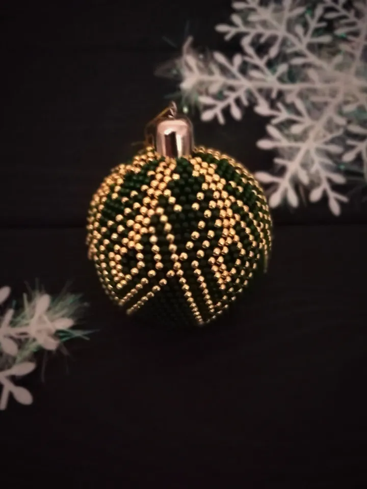 PATTERN Bead ball toy for Christmas tree , Ball toy for Christmas