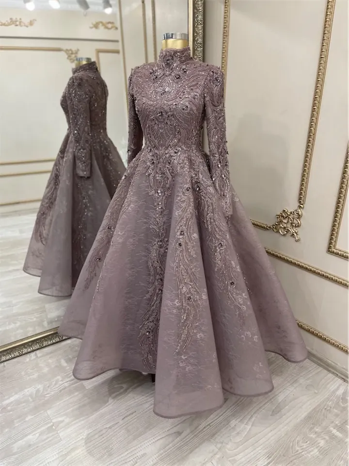 AHUNARE HIJAB - Lal Lilac Embroidered Wedding Dress, Muslim Evening Gown, Nikah, Islamic Wedding, Engagement, Bridesmaid,