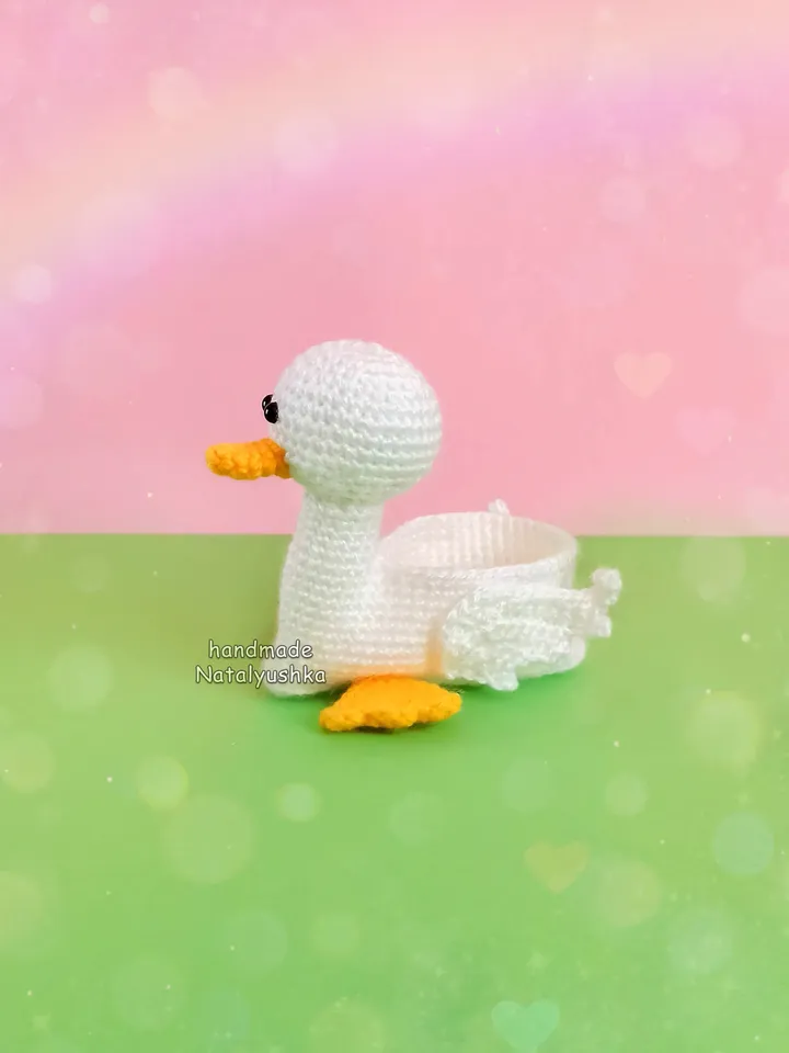 Decorated egg, Crochet egg basket, Easter Duck - egg stand, Easter egg holder, Easter table decor, Gift for Easter.