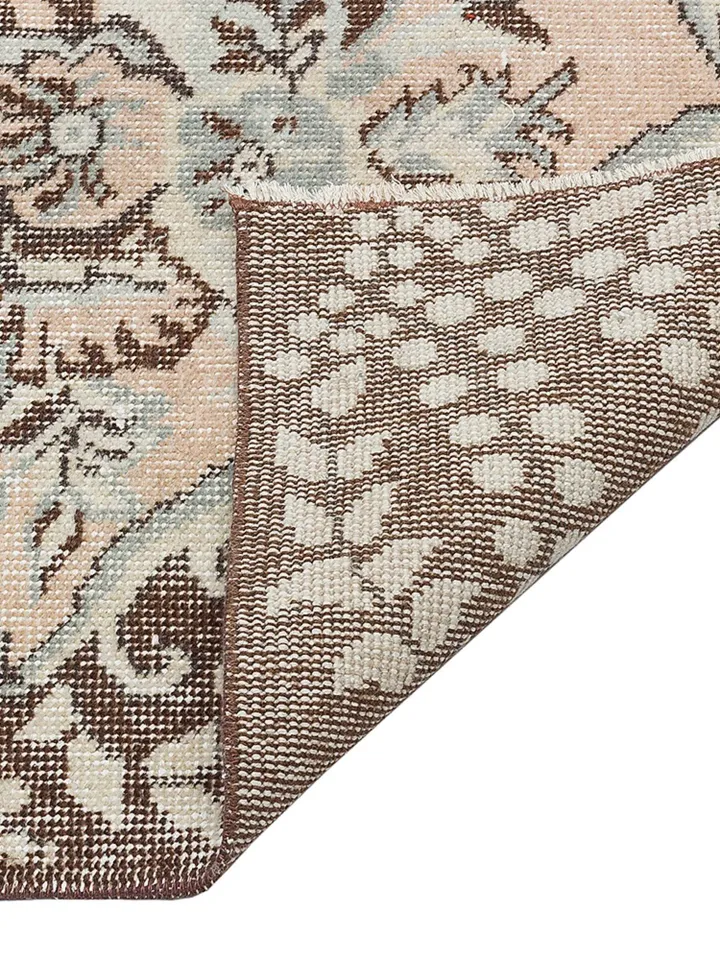 Bring Timeless Elegance into Your Home with a Hand-Woven Turkish Rug - Natural, Bohemian, and Unique