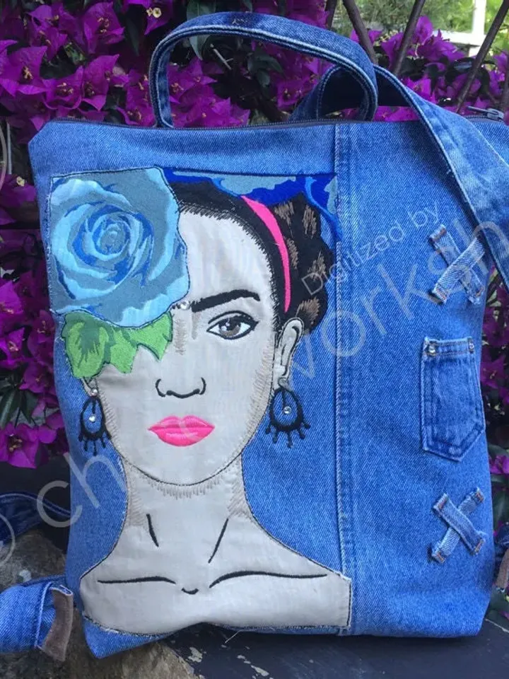 Frida Kahlo Portrait – Ricamo a macchina
