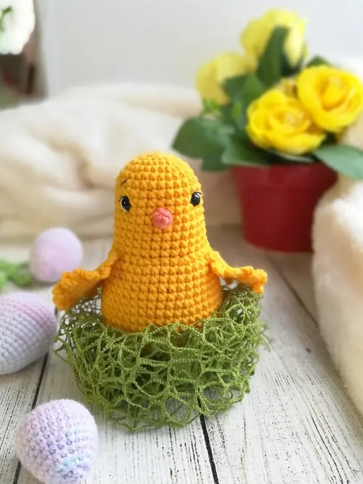 Crochet Easter chick pattern, amigurumi bird pattern. Crochet Easter decor pattern by CrochetToysForKids