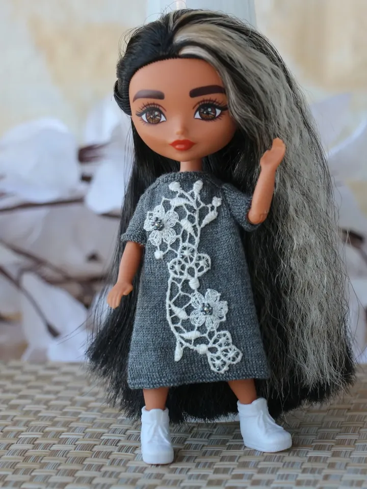 Barbie Extra Minis Dark Grey hand knitted Dress. Realistic miniature dress for 6" mini Barbie dolls.