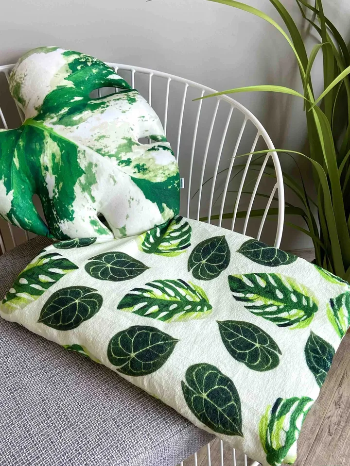 Throw blanket Variegated Monstera / throw blanket anthurium clarinervium/ plant lover gift / monstera blanket / leaves blanket / plant lady