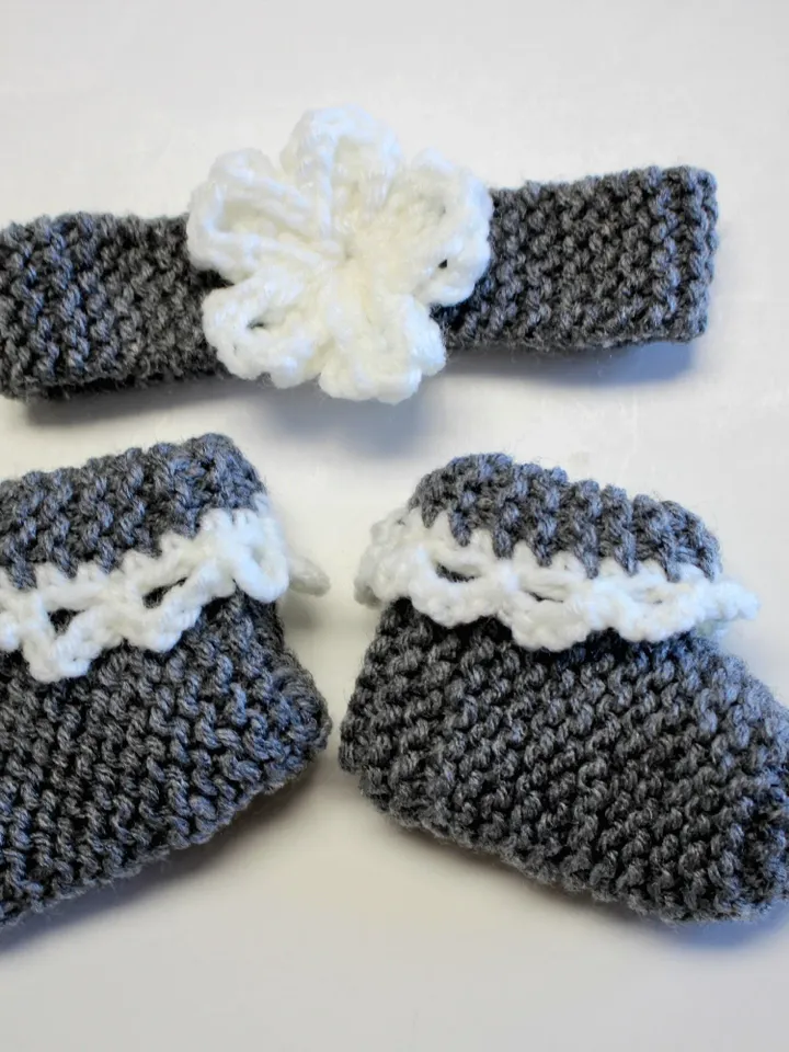 Baby Shoes and Headband Set with a Flower, Baby Booties Set, Gifts for New Babies, Baby Shower Gift Ideas, Stocking Stuffers for Christmas