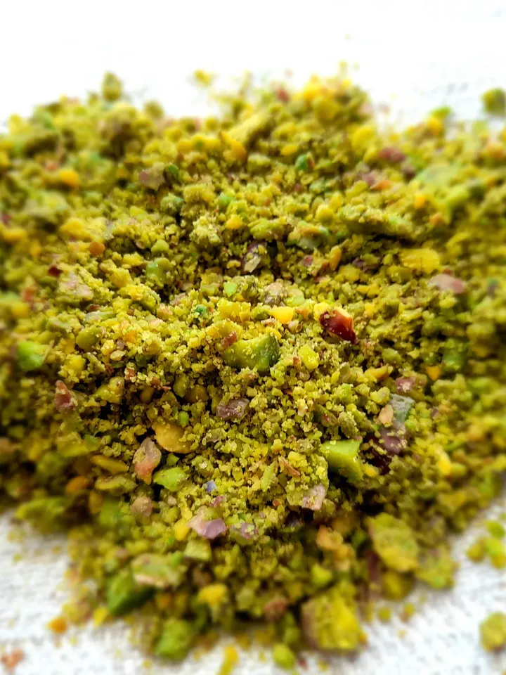Crushed Pistachio | 100% Best Quality Organic Turkish Antep Region | Unsalted & Unroasted