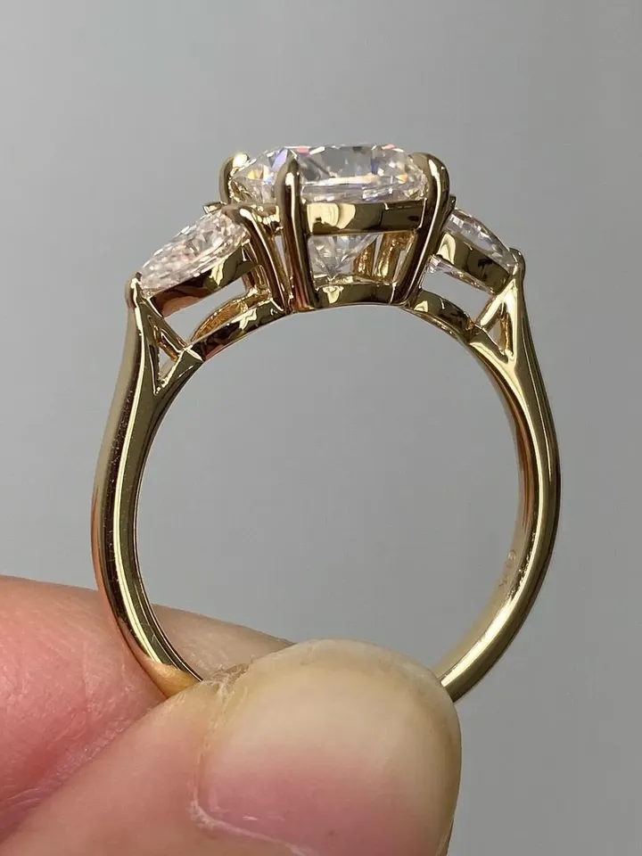 Cushion Cut Colorless Moissanite 7mm 1.8ct.Three Stone Ring.perfect gift for her,Valentine gift,Wedding ring,Anniversary gift,Birthday Gift.