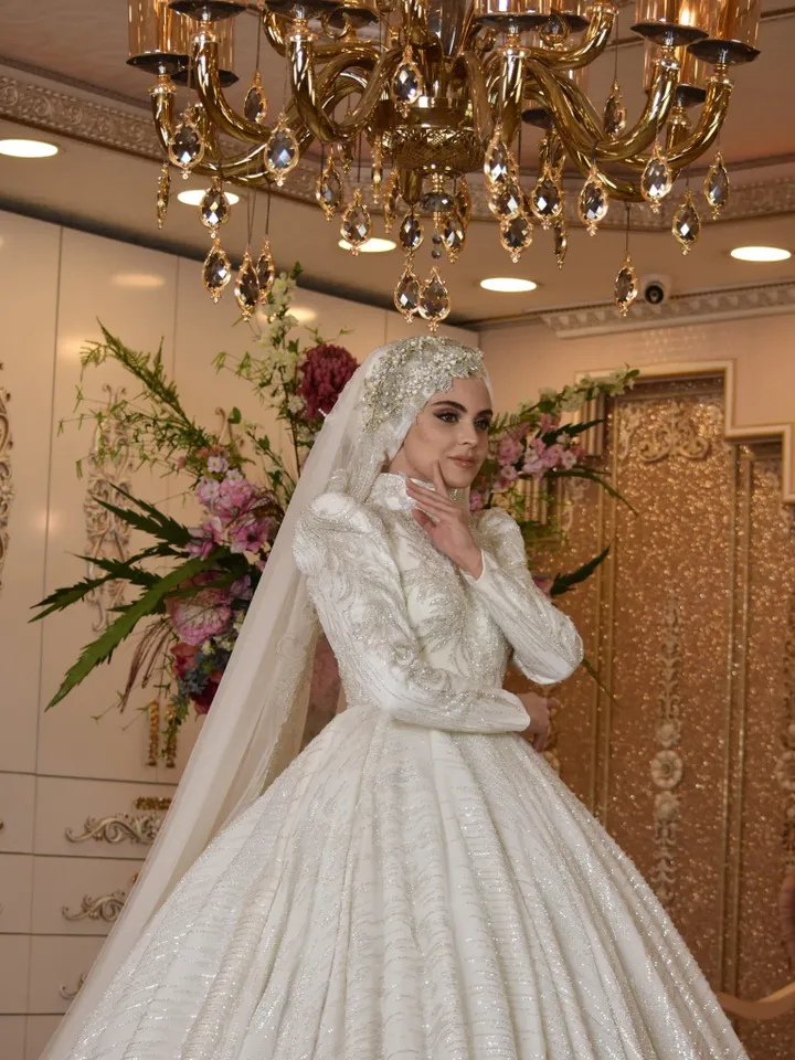 Hüma Sultan White Embroidered Bright Princess Wedding Gown,Bridal, Muslim Wedding, Hijab Wedding,White Wedding Dress, Islamic Wedding
