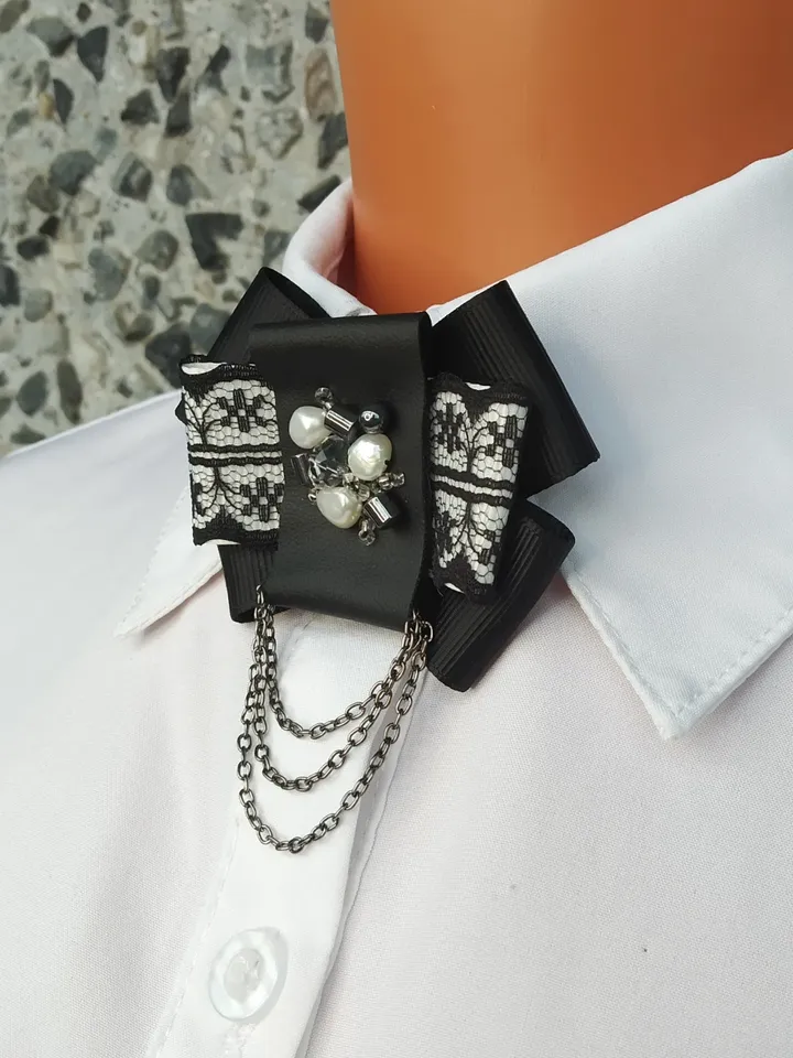 Goth bow tie brooch Black collar bow brooch Gothic bow tie pin with chain Victorian bow brooch