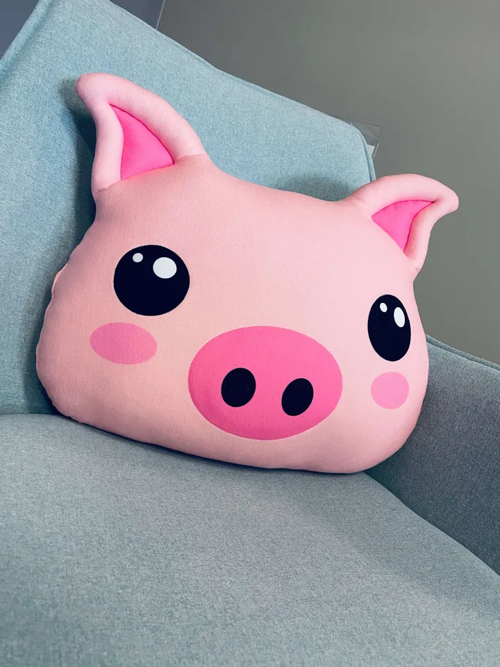 Pig pillow / pig lover / cute pig / pork / pig gifts / nursery decor / kawaii cute / plush pig / pig cushion / piggy / farm animals