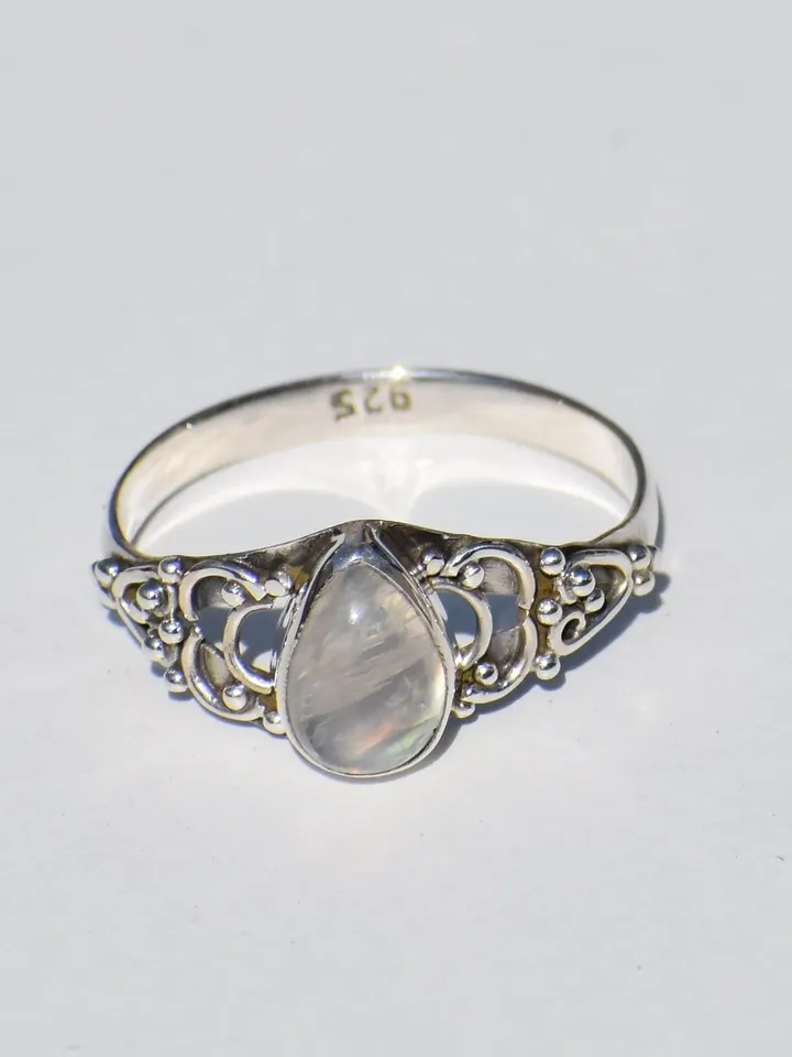 Moonstone Ring, 925 Sterling Silver ring, Pear Moonstone Ring, Bohemian Ring, Silver Ring, Minimalist Style, Gift For Her, Anniversary Gift