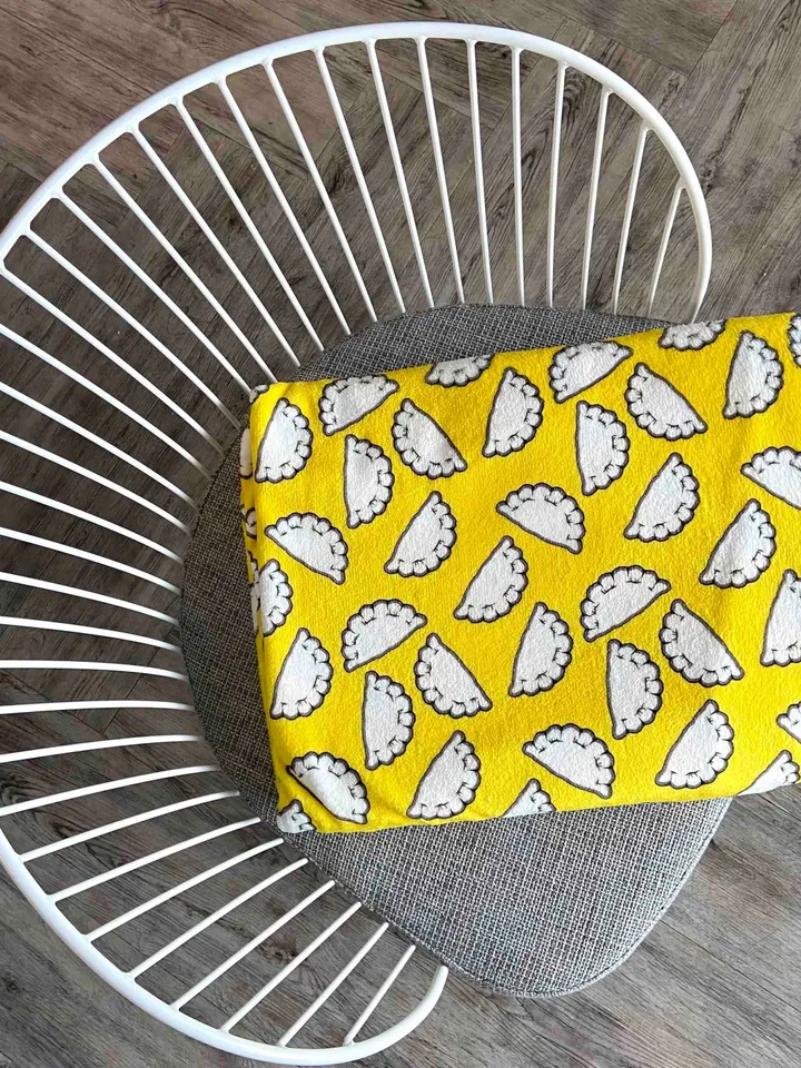 Pierogi throw blanket / pierogi blanket / dumpling blanket / polish gift / polish pierogi / gyoza / polish dumpling / dumplings
