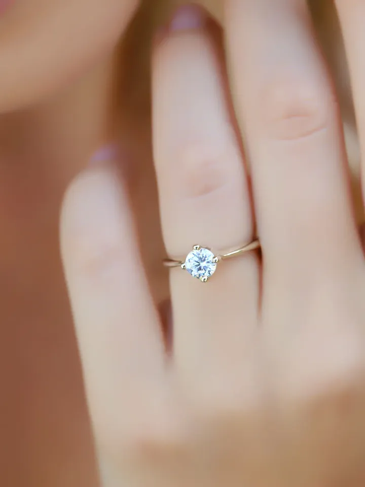 WOMEN SOLITAIRE RING | Round Solitaire Moissanite Ring Band | 4 Prong Round Wedding Ring | Custom Wedding Ring | Engagement Ring Gift