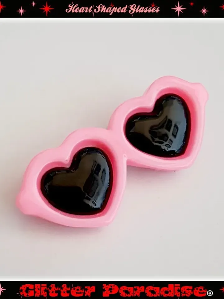 Heart Shaped Glasses - Set - 50s Jewelry - Retro Jewelry - Heart Shaped Shades - Heart Shaped Glasses Brooch & Necklace - Glitter Paradise®