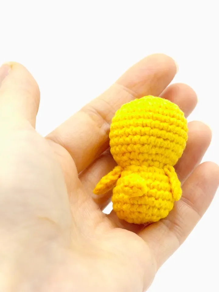 Crochet pattern amigurumi chicks in egg shell, hatching eggs, hatching chicken pattern, Easter egg, Easter chick