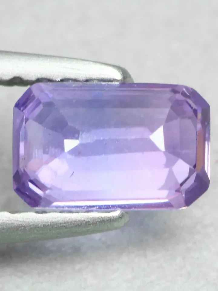 0.92 CT AIG Certified Stunning Unheated 100% Natural Violet Sapphire Madagascar