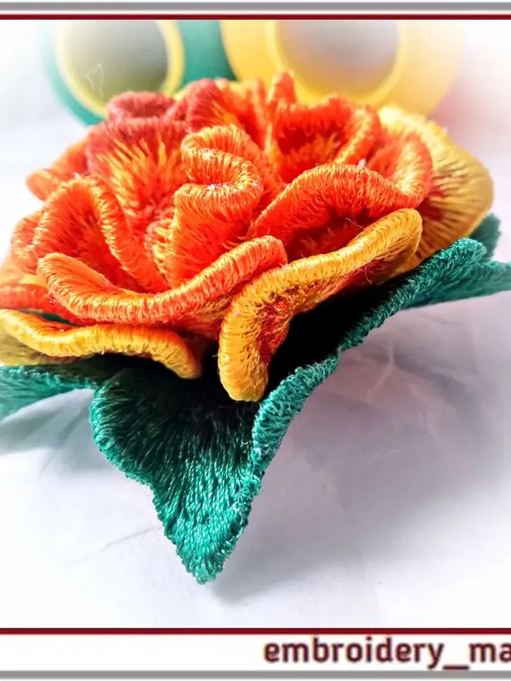 In the hoop embroidery design Bright and elegant marigolds