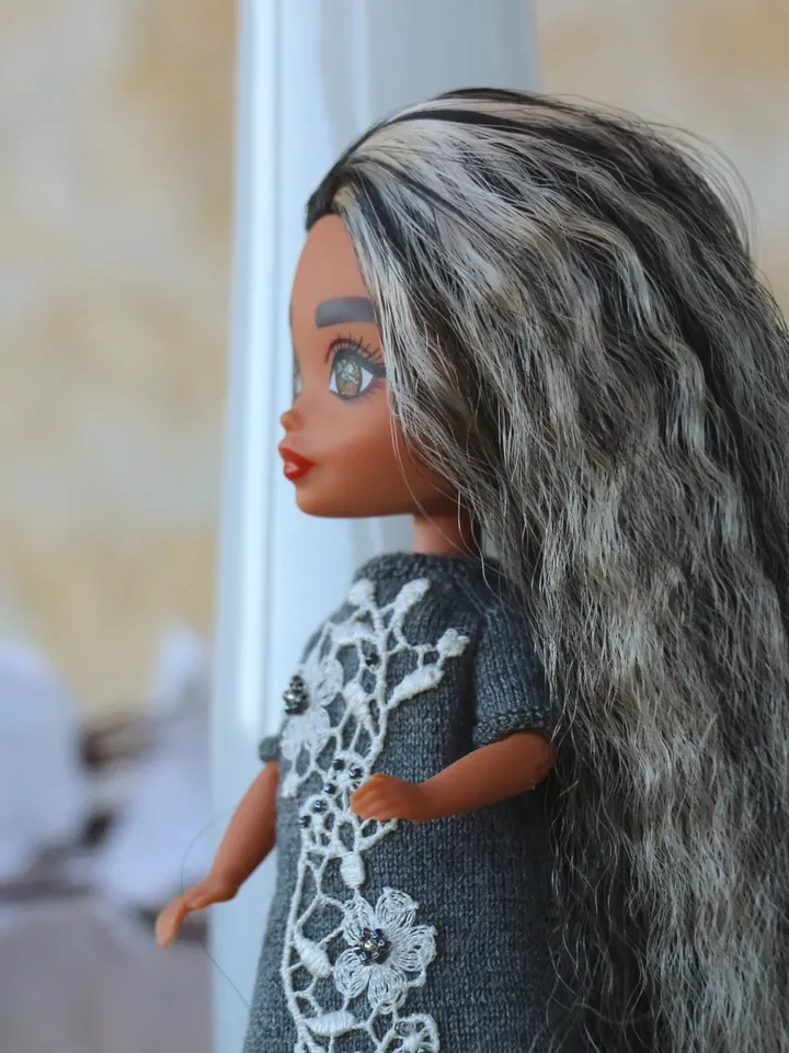 Barbie Extra Minis Dark Grey hand knitted Dress. Realistic miniature dress for 6" mini Barbie dolls.