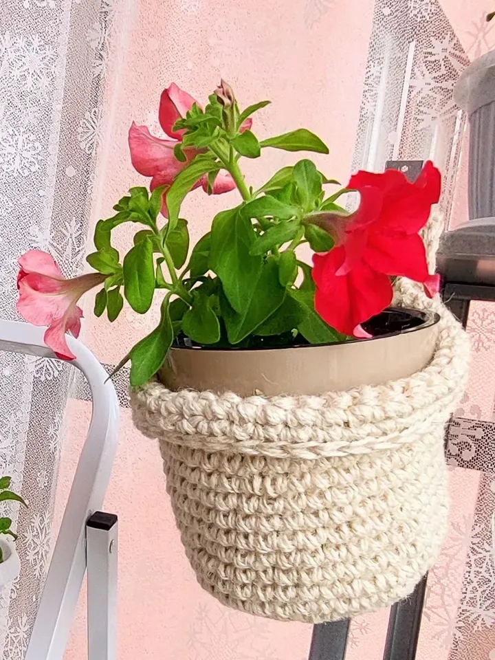 Flower's plant hanger Wall garden decorating ideas Kitchen and dining eco gift