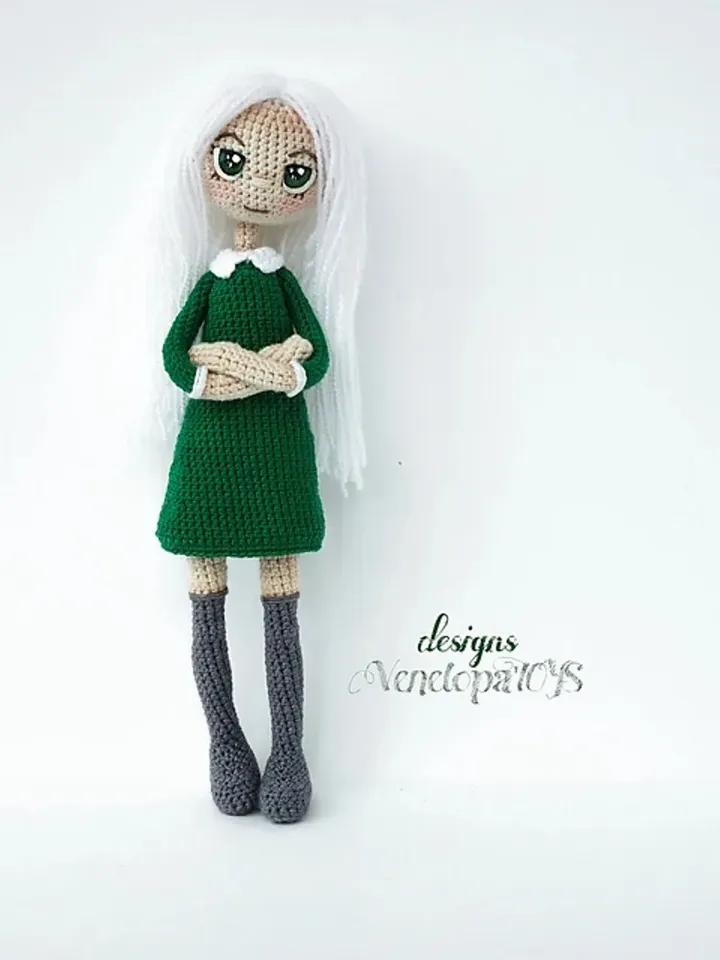 PDF Pattern Amigurumi Doll Emyli, Crochet frame doll, PDF Crochet Tutorial