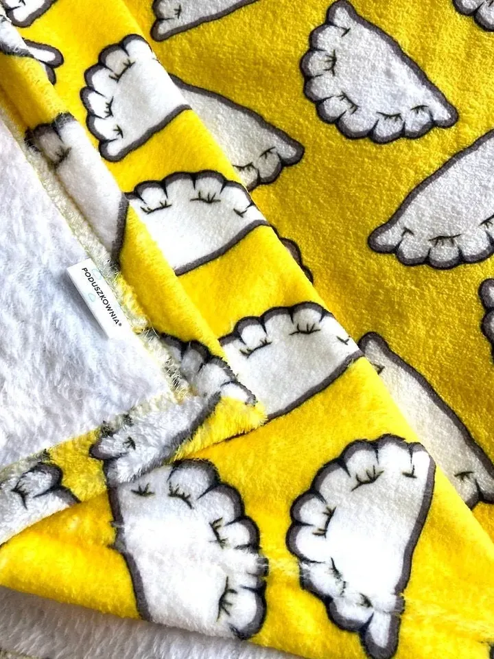Pierogi throw blanket / pierogi blanket / dumpling blanket / polish gift / polish pierogi / gyoza / polish dumpling / dumplings