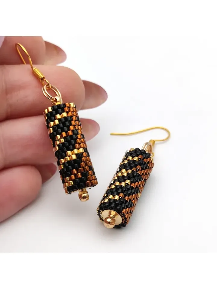 Step by step tutorial tube earrings, PDF pattern earrings, DIY tube earrings, Pattern peyote tube earrings,