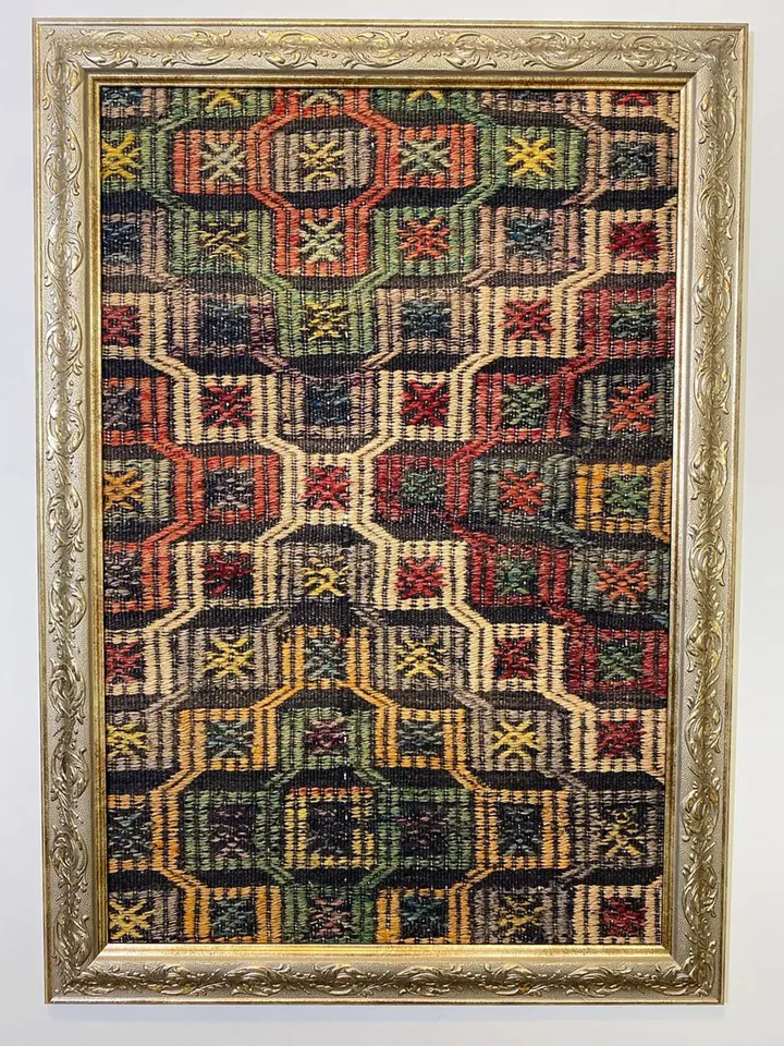 Hand-Woven Vintage Kilim Wall Hangings - Unique Home Decor - 50x70 cm - Boho Chic Woolen Art
