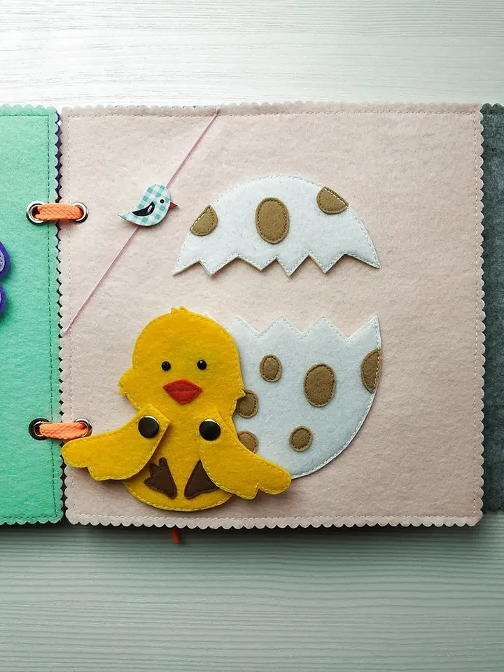 Quiet book toddler, Montessori quiet busy book, Sensory baby toy, Travel activity toy, Animals quiet book dollhouse