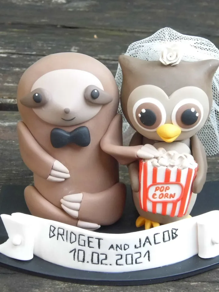 Forest Animal Wedding Cake Topper, Barn Wedding, Wedding Gift For Couple, Rustic Cake Topper, Bird Cake Topper Figure, Custom Cake Topper