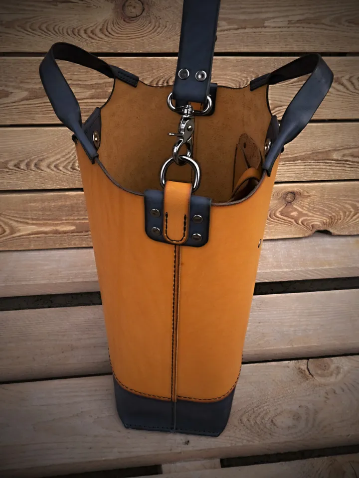 Leather pattern Shoulder Tote Bag. BG