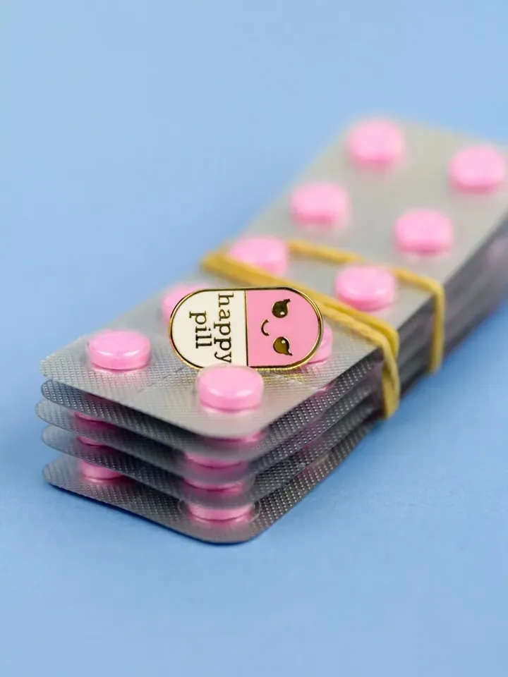 Pharmacy pin happy pill enamel pin is a great med student gift. Also nice appreciation gift for a nurse a pharmacist and doctor.