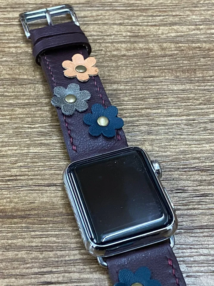Purple Red Single Tour Apple Watch Band 41mm 40mm 38mm Series 7, Genuine Leather Rallye iWatch Strap with Flower Decoration, Smartwatch Band