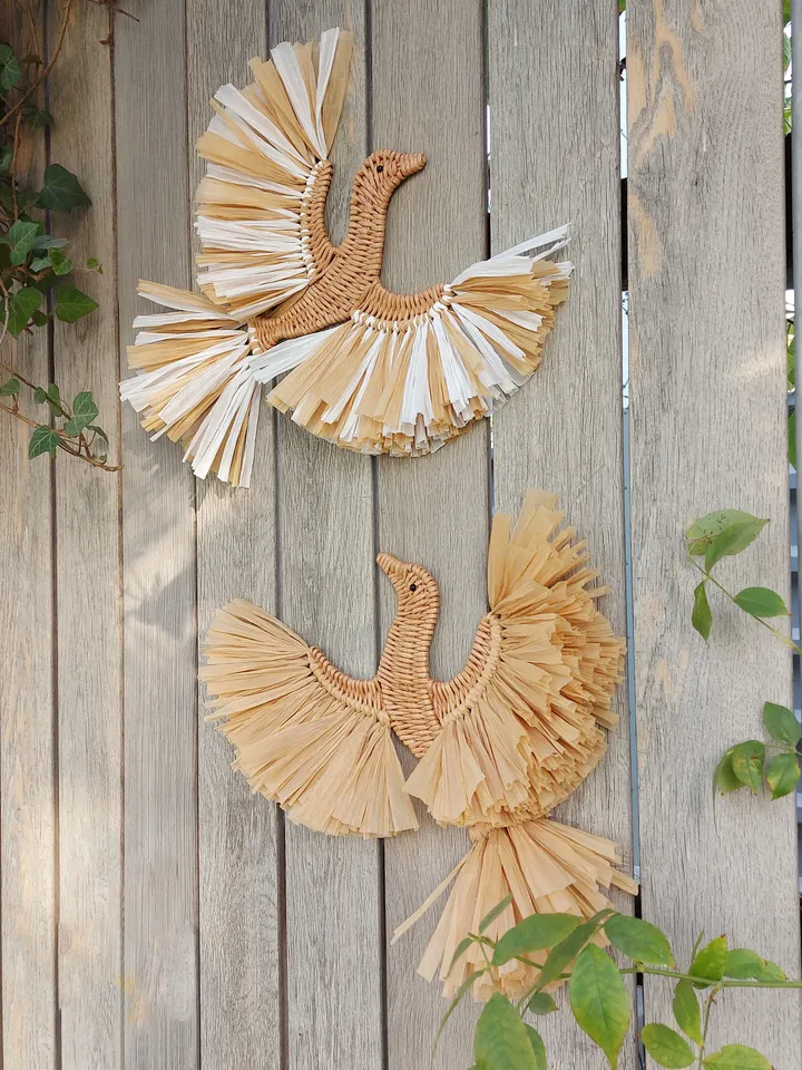 Two birds for wall decor. Wicker birds handmade wiht raffia. Gift for her.