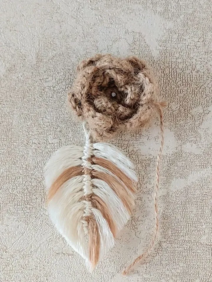 Merry Christmas wreath Hand-woven wall ornament